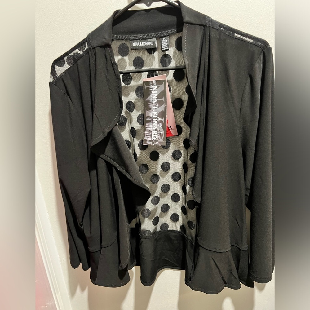 Beautiful dark black Nina Leonard light weight jacket.